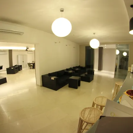 Sole Λαμπεντούζα