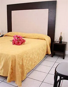 Ξενοδοχείο Sole 4*